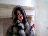 Full 1h vanessa in furs &amp; heels and black toy milf