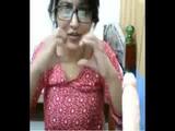 Bangladeshi sensation julia on cam nude show